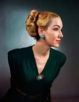 Brooch Prints: Model Lynn Engler Wearing Jewelry