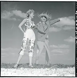 Model with Scarecrow
