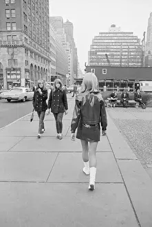 5th Avenue Prints: Model Wearing Mini-Skirt Outfit