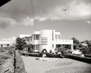 Housing Prints: Modern Home In San Juan Before The War