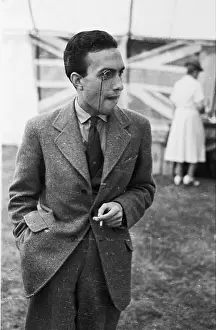 M War 1939 45 Home Bri Ent Fete Prints: Monocled Man