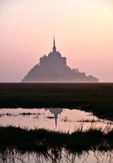 Images Dated 23rd March 2014: Mont Saint Michel reflection