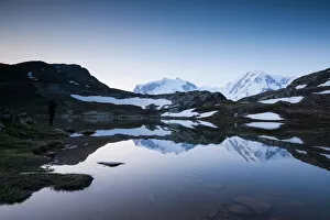 Swiss Collection: Monte rosa mountain range reflected in Riffelsee l