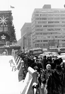 Pedestrian Prints: Montreal Pedestrians At Christmastime