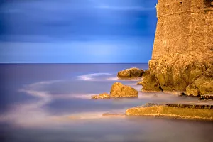 Images Dated 6th April 2012: Full Moon Illuminates the Adriatic Sea