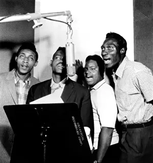 Acr071588 Prints: Moonglows Recording