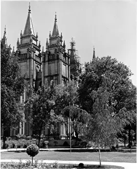 Lac0047 Prints: Mormon Temple In Salt Lake City, Utah