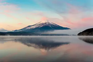 Yamanashi Prefecture Prints: Morning Fuji