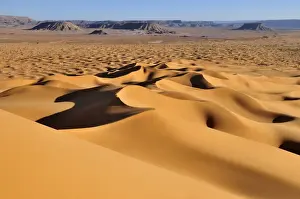 Sand Desert Prints: Morning light on sand dunes at Erg Tihoulahoun, Immidir, Algeria, Sahara, North Africa