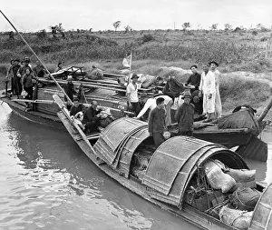Lac0062 Prints: MORNING TRANSPORTATION IN CHINA