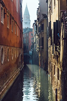 Images Dated 16th November 2013: Morning view on canal in Venice, Italy