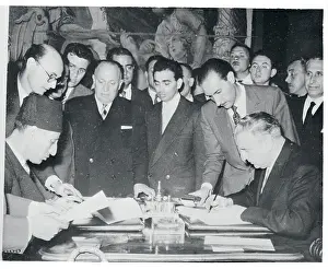 Madrid Prints: Moroccan and Spanish Leaders Signing Agreement