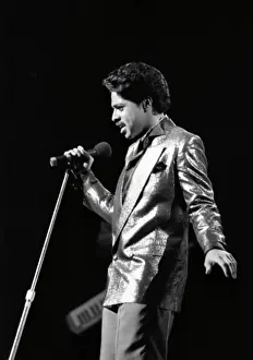 8 1 18 Ochs Prints: Morris Day Performing