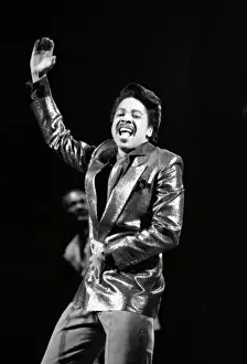 8 1 18 Ochs Prints: Morris Day Performing