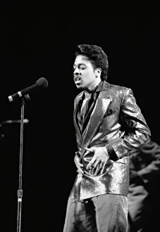 8 1 18 Ochs Prints: Morris Day Performing