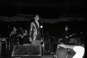 8 1 18 Ochs Prints: Morris Day Performing
