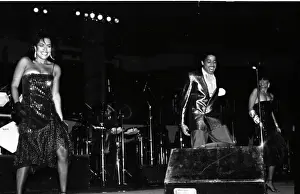8 1 18 Ochs Prints: Morris Day Performing