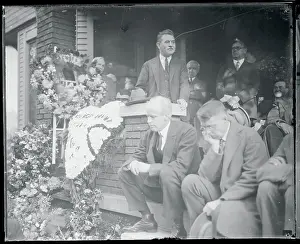 Debs Prints: Morris Hillquit Presenting an Eulogy