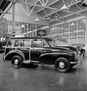Exhibitions And Displays Prints: Morris Traveller