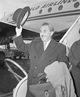 Moshe Sharett Near Trans World Airlines Airplane