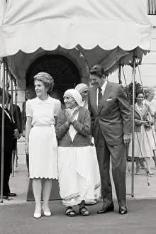 Mother Teresa With the Reagans