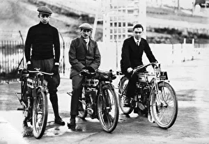 Oxford England Gallery: Motorcyclists