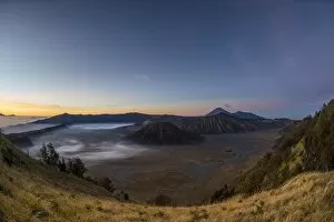 Images Dated 16th September 2013: Mount Bromo