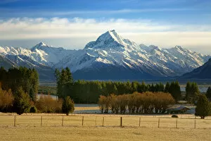 Images Dated 10th August 2012: Mount Cook