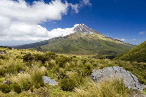 Mount Taranaki volcano, Pouakai Range, Egmont National Park, Taranaki Region, New Zealand