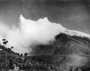 Natural World Gallery: Mount Vesuvius