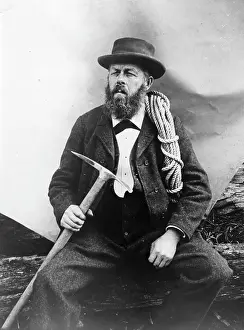 MOUNTAIN GUIDE IN SWITZERLAND