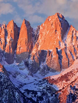 Images Dated 14th February 2007: Mountain landscape in winter, Mt. Whitney, California, USA