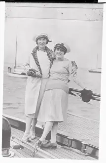 Cowes Prints: Mrs. Claude Grahame-White with Daughter