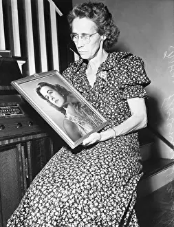 Picture Frame Prints: Mrs. Spangler Holds Portrait of Missing Daughter