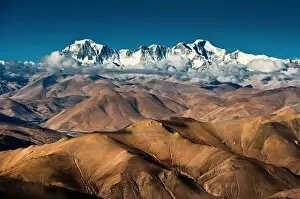 Mt. Cho Oyu and Himalayas Range landscape