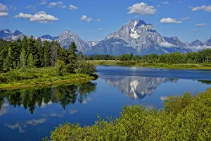 Images Dated 15th July 2015: Mt Moran reflecting in Snake River, Grand Teton National Park, Wyoming, USA