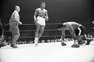 Crawling Prints: Muhammad Ali and Floyd Patterson in the Boxing Ring