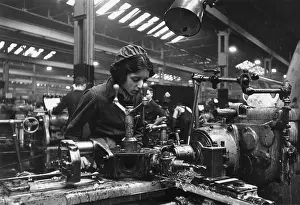 Munitions Prints: Munitions Worker