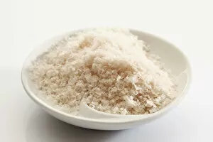 Images Dated 20th July 2011: Murray River salt in a small porcelain bowl