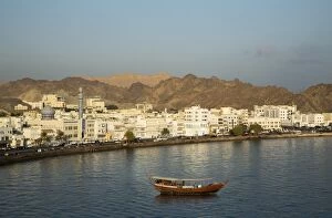 Images Dated 23rd October 2012: Muscat skyline and waterfront