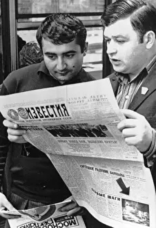 Muscovites Reading Newspaper