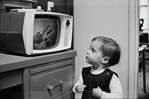 Television Prints: Show N Tell Phono-Viewer