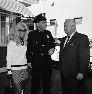 Nancy and Frank Sinatra on Movie Lot