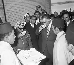 Palestinian Prints: Nasser and Arafat Drink Together