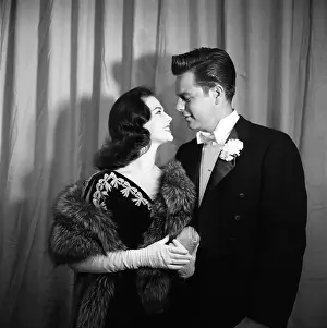 94174688natwood Prints: Natalie Wood And Robert Wagner