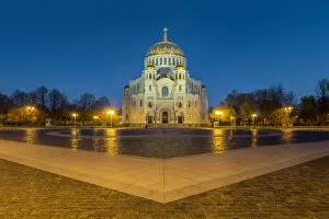 Images Dated 30th October 2015: The Naval Cathedral of Saint Nicholas in Kronstadt