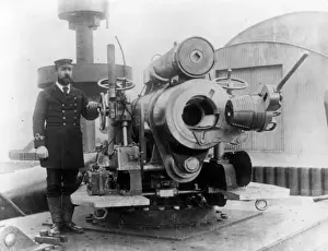 Naval Gun