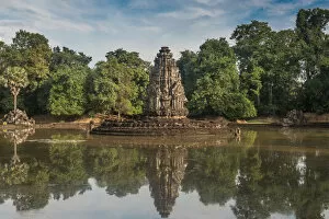 Images Dated 5th October 2016: Neak Pean or Neak Poan temple, Cambodia