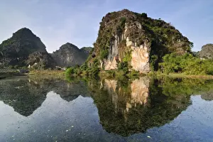 Ha Long Bay Prints: Near Ninh Binh, dry Halong Bay, Vietnam, Southeast Asia