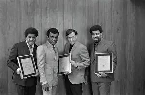 Huty25635 Prints: Neil Bogart With The Isley Brothers